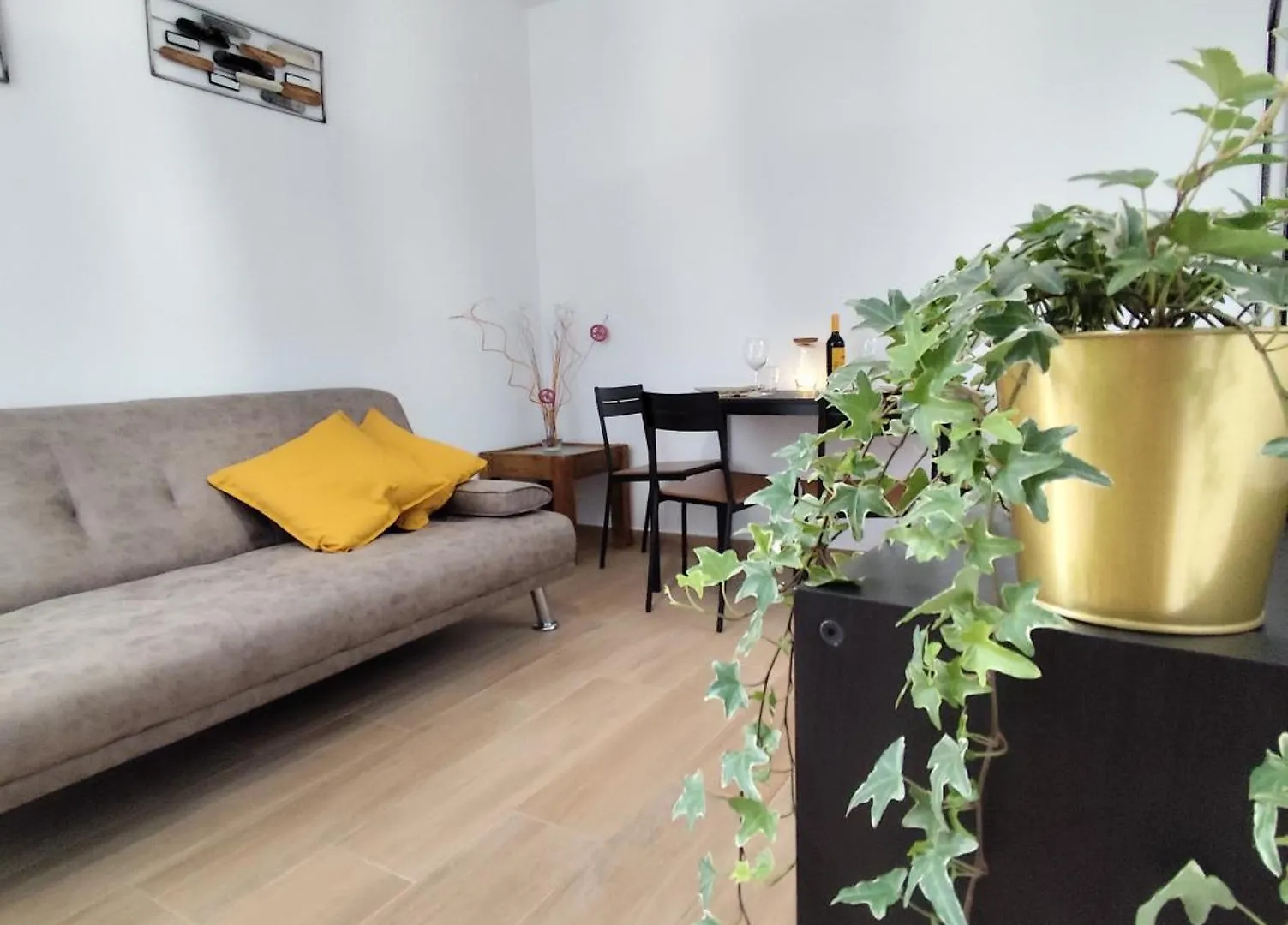 Apartamento Artesano Del Cuero Spaceworking Ubrique Apartament